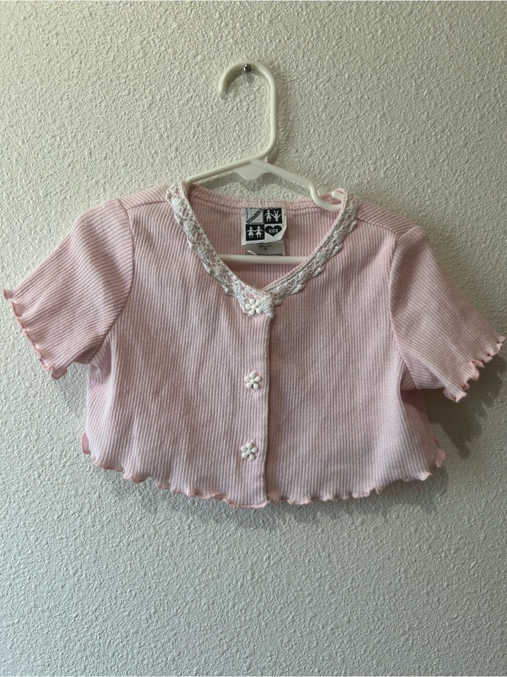 Vintage Knit Crop Top with Lace Trim